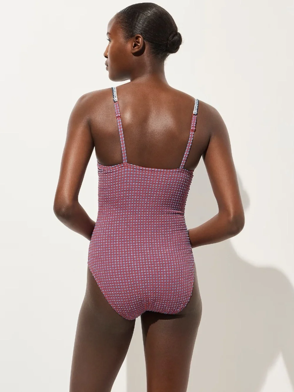 Balconette underwire one-piece in scalloped gingham